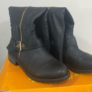 Used Black Women Boots
